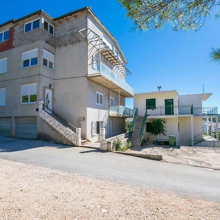 Apartments Jelka Primosten Ngoại thất bức ảnh