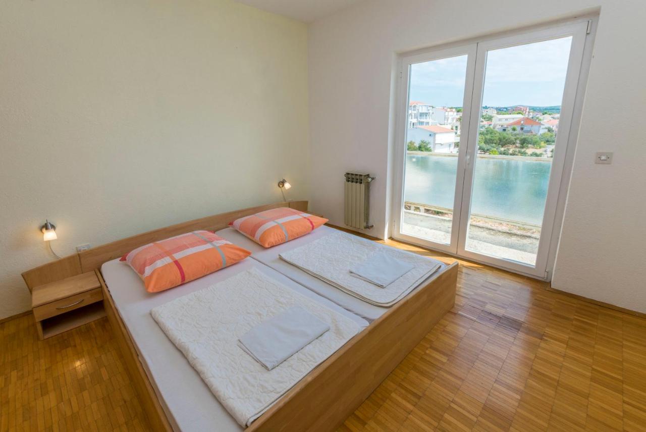 Apartments Jelka Primosten Ngoại thất bức ảnh